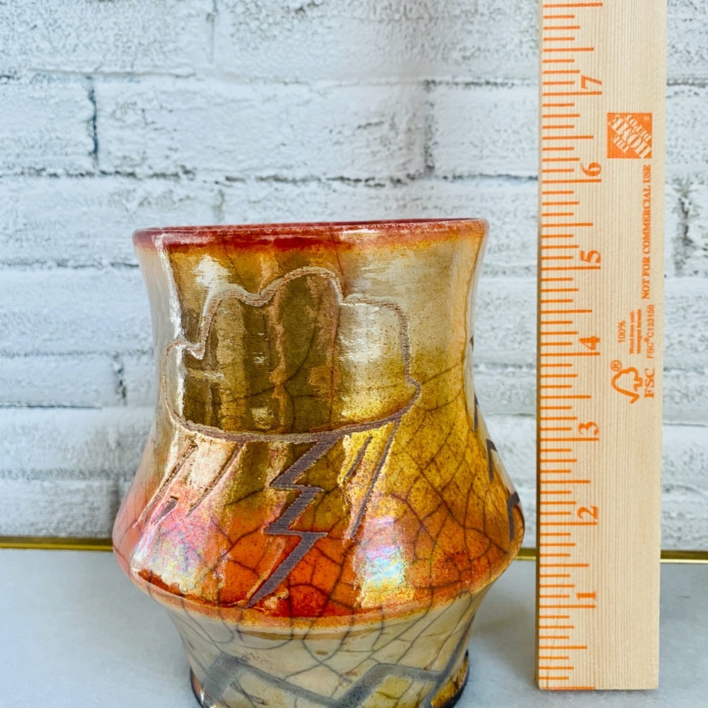 Studio Pottery Vase Handmade - Picture 8 of 10